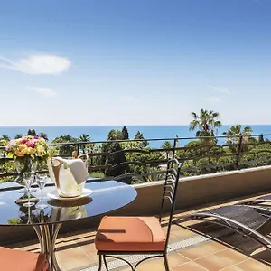 https://b4-nice-plaza.fr-provencehotel.com